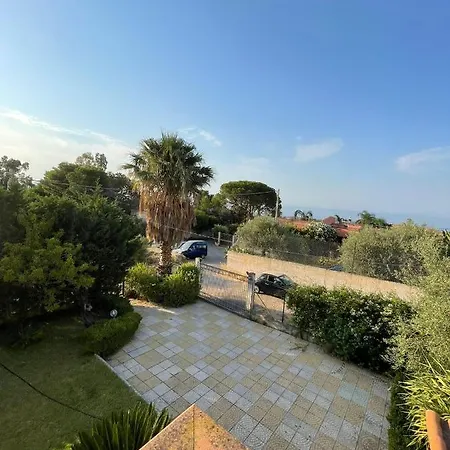 Costanza Tatil Evi Mandra Capreria